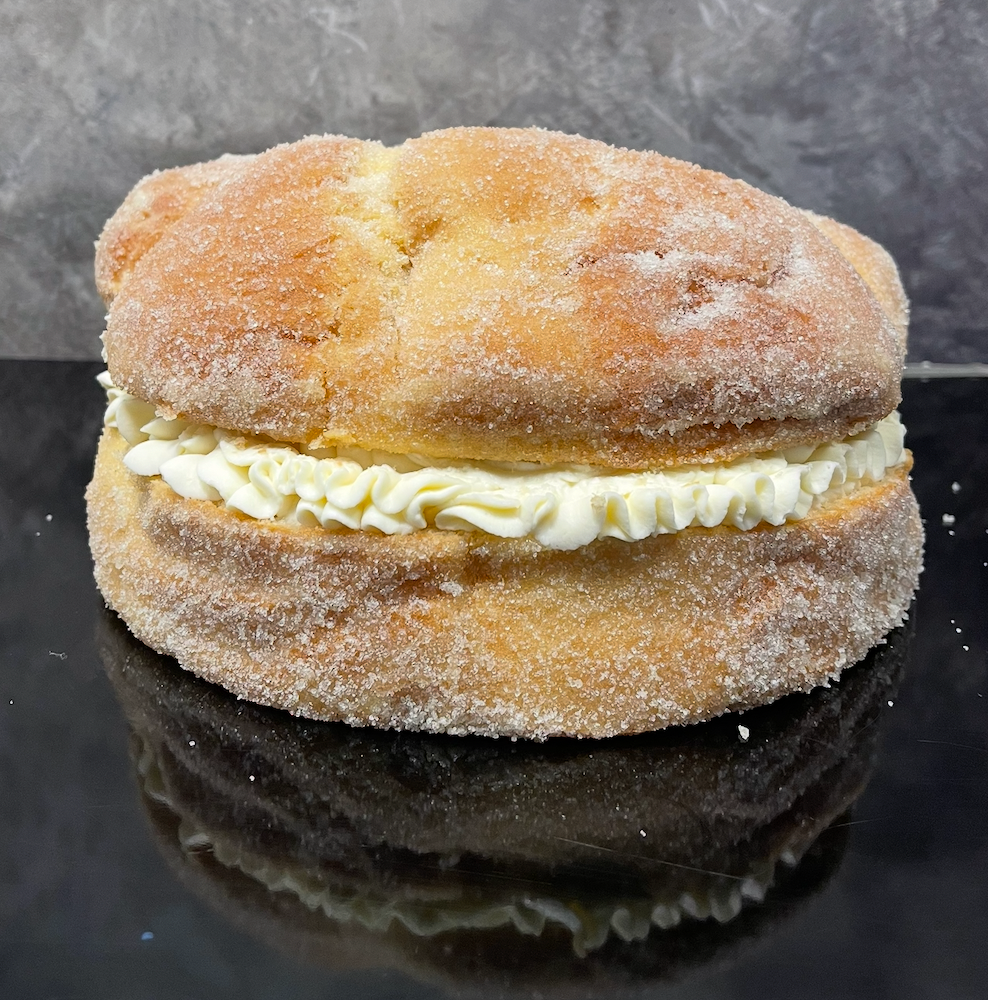 Pan de Muerto de Nata con Mascarpone